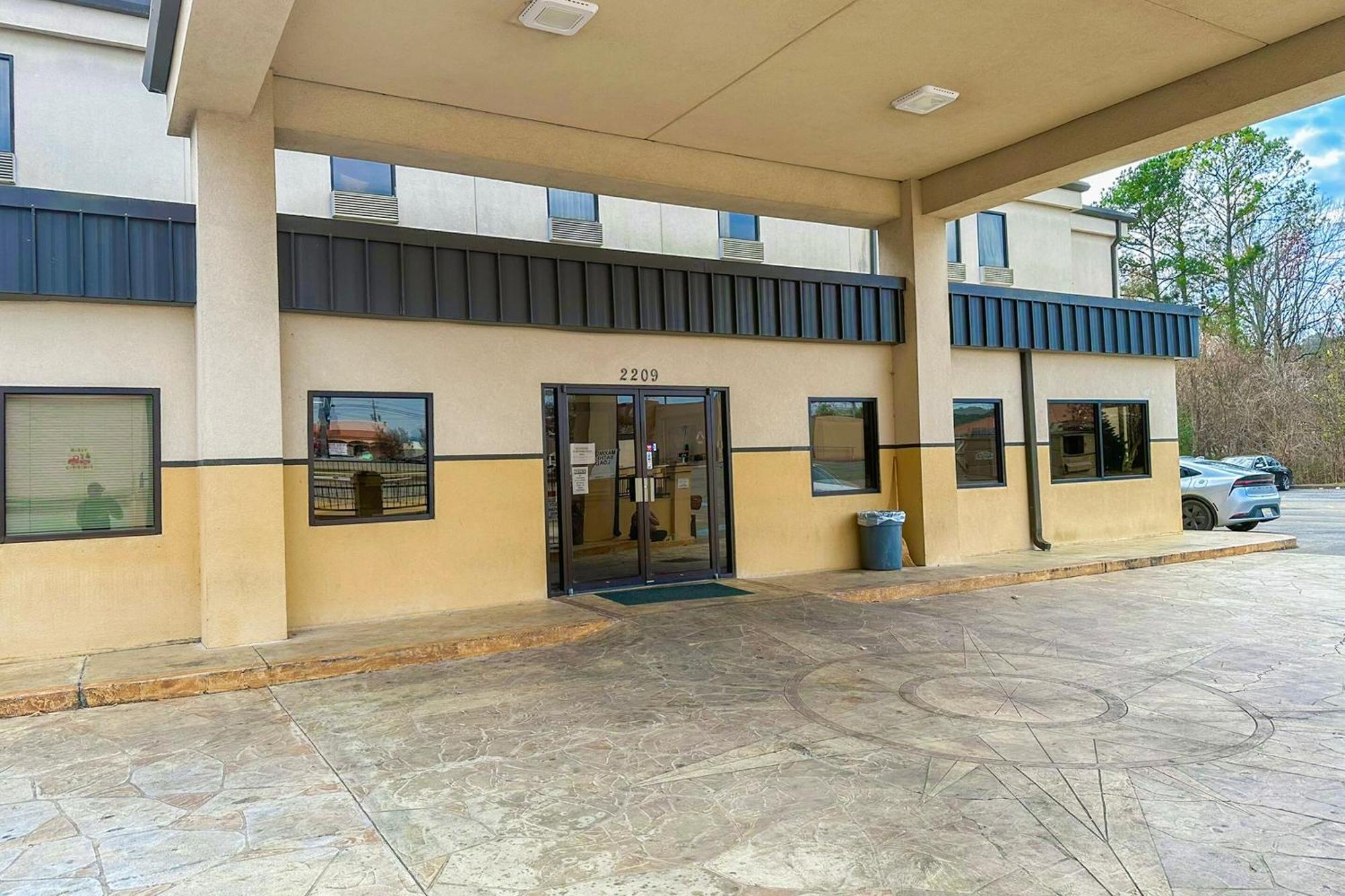 Oyo Hotel Rome West Ga Exteriér fotografie